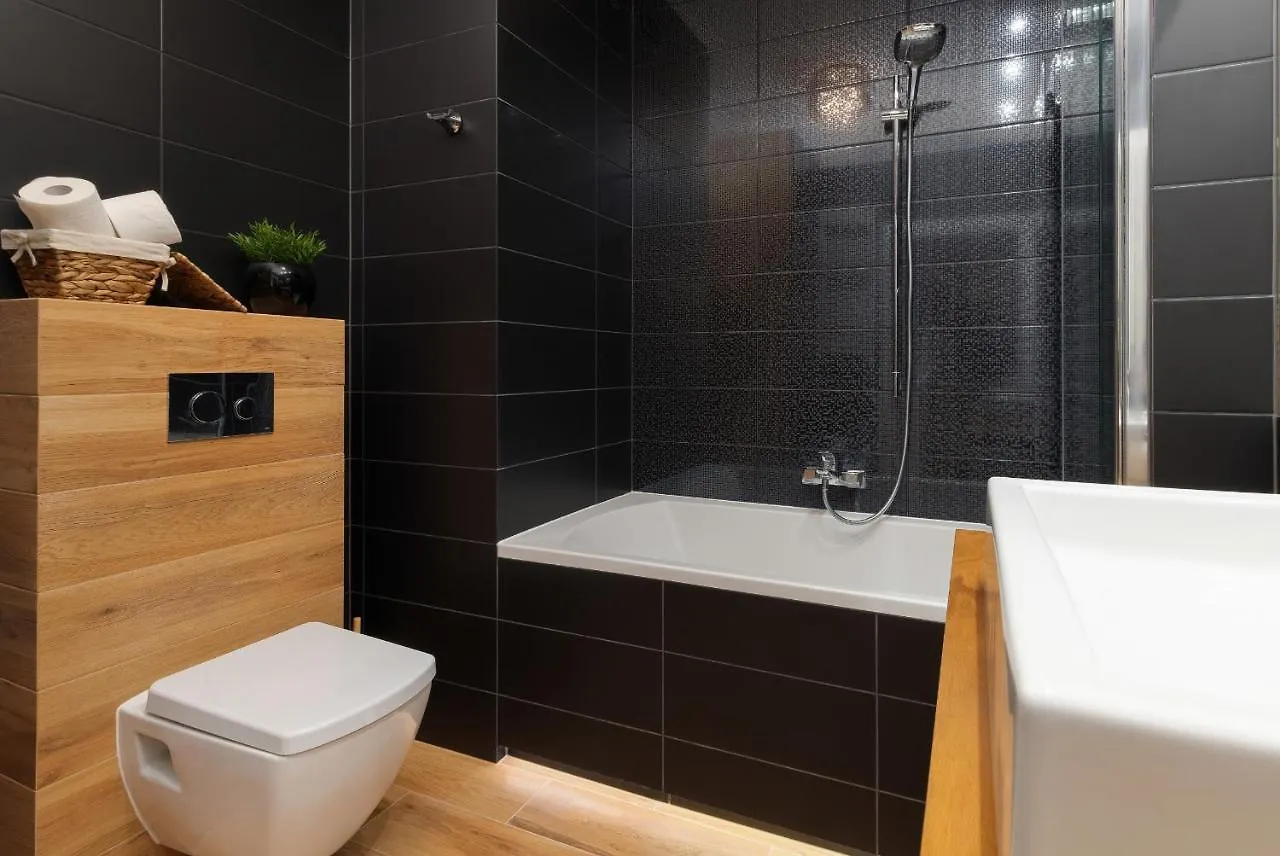 Albatross Towers Przymorze Apartments by Renters Gdańsk