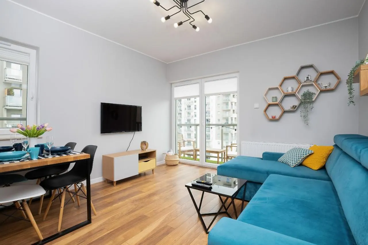 Albatross Towers Przymorze Apartments by Renters Gdańsk